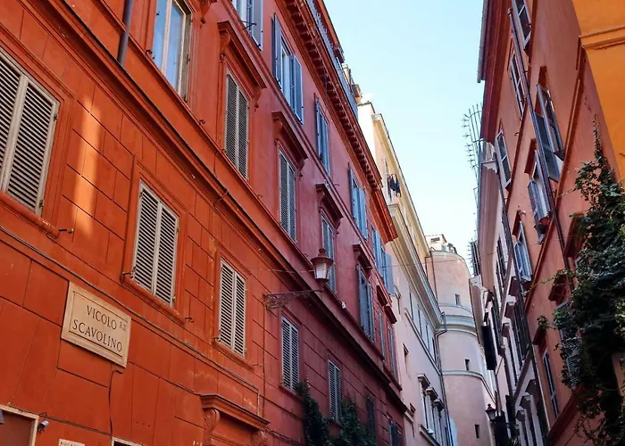 Luxury Sabina 50 Mt From Trevi Fountain * רומא